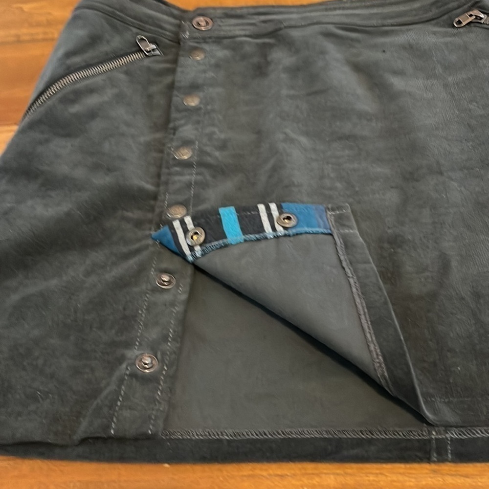 KUHL corduroy skirt - Picture 6 of 7